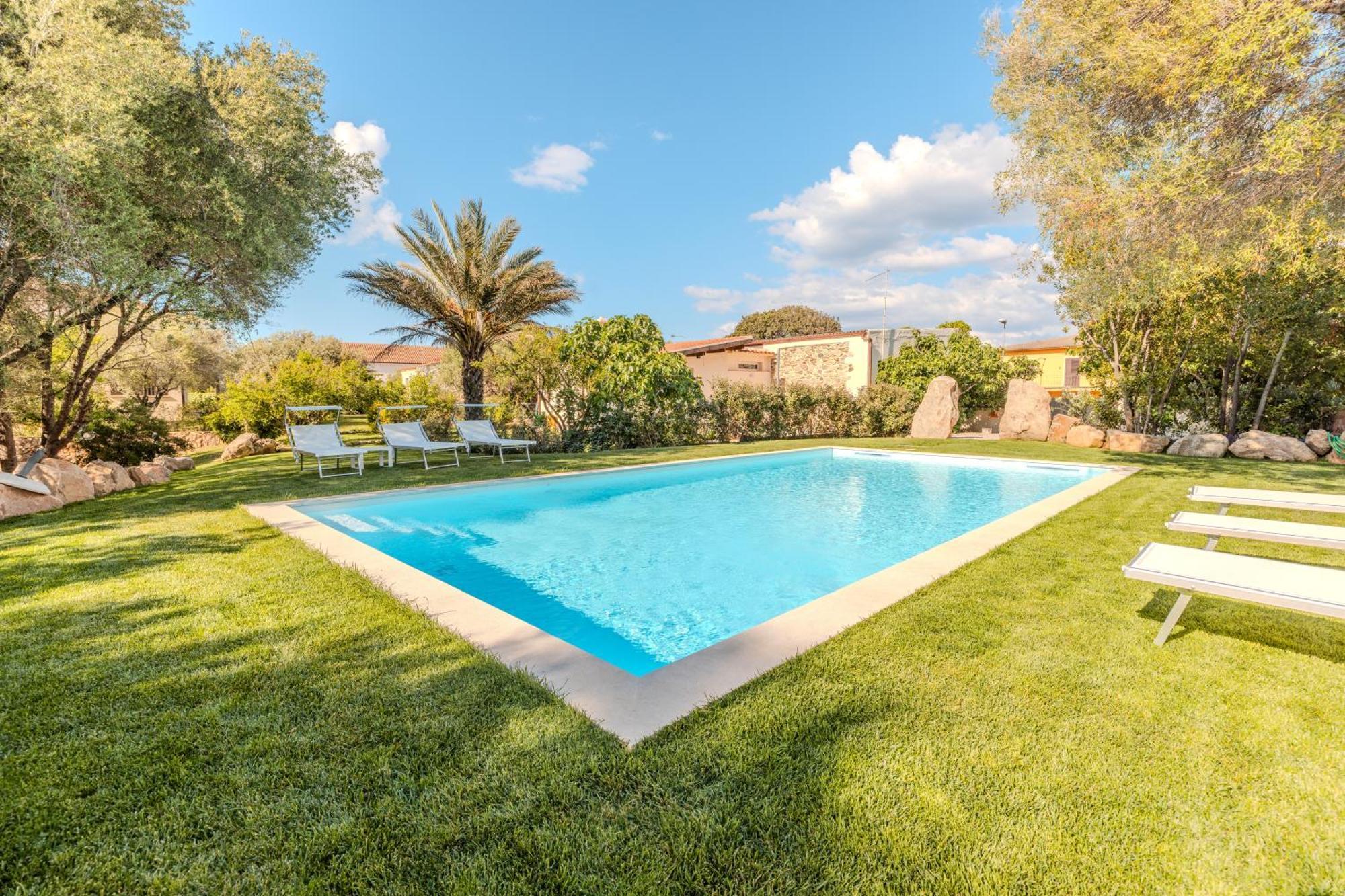 Apartament Stazzo San Teodoro Piscina Condivisa Zewnętrze zdjęcie