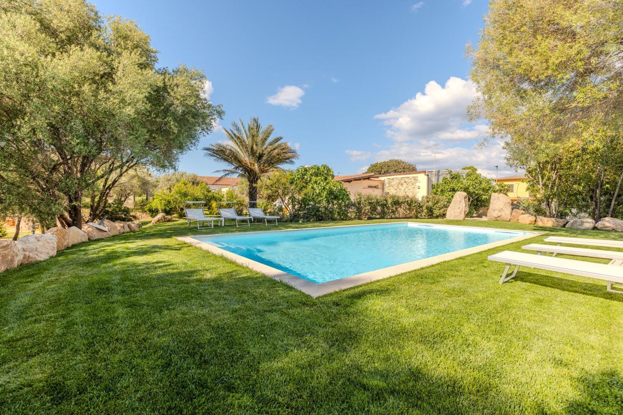 Apartament Stazzo San Teodoro Piscina Condivisa Zewnętrze zdjęcie