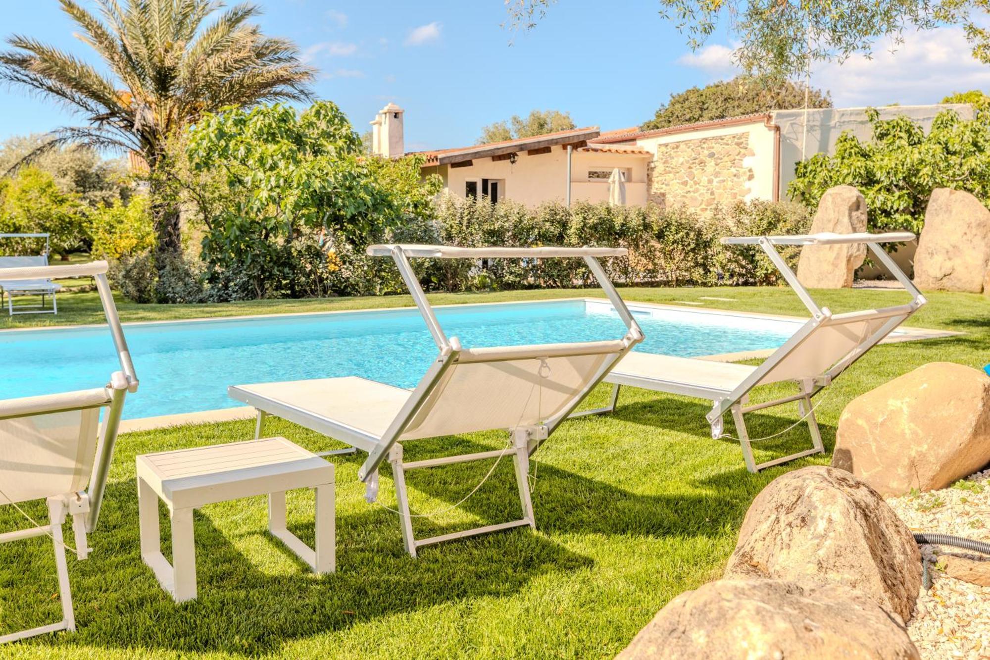 Apartament Stazzo San Teodoro Piscina Condivisa Zewnętrze zdjęcie