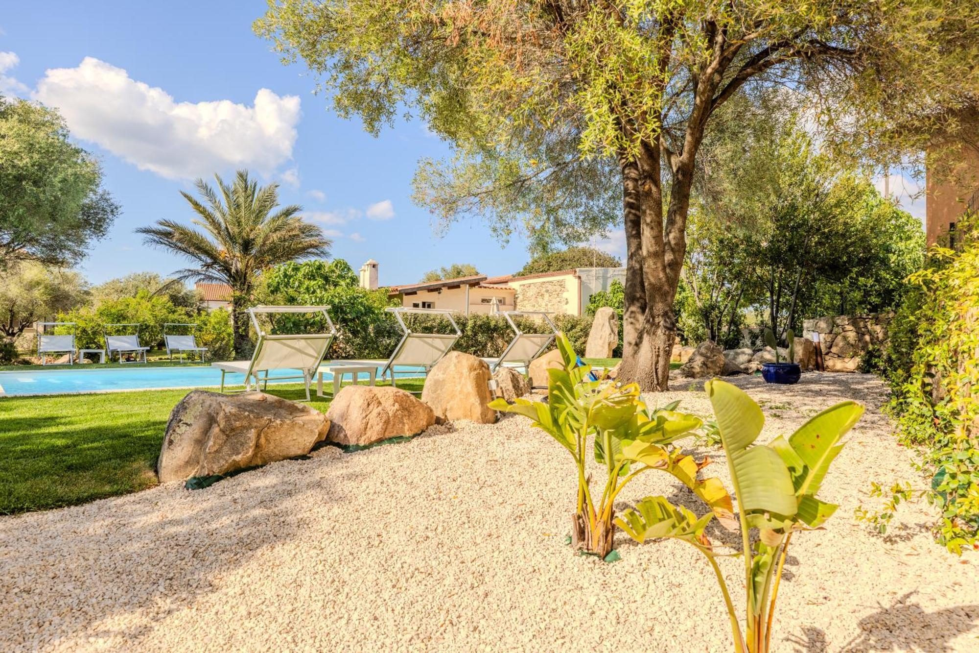 Apartament Stazzo San Teodoro Piscina Condivisa Zewnętrze zdjęcie